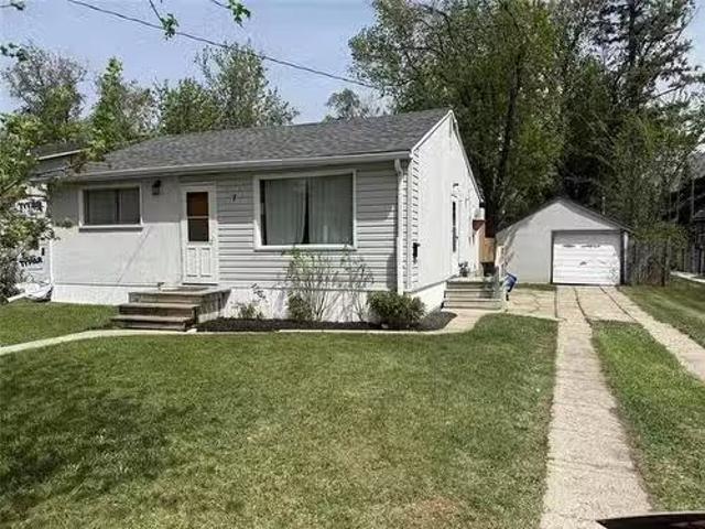 House for sale in East St. Paul, Manitoba