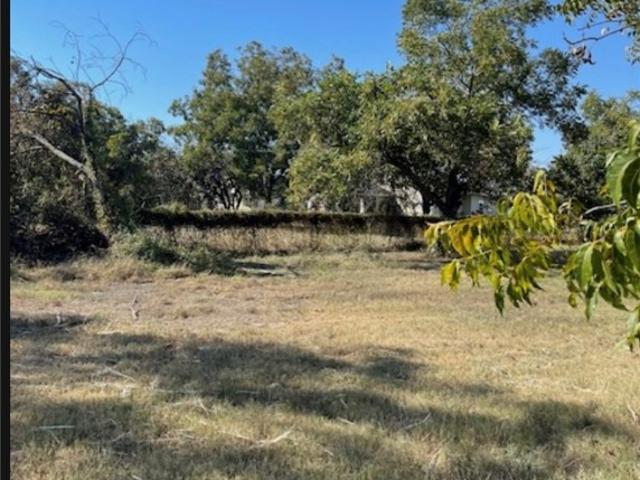 Land for sale in Marlin, Texas