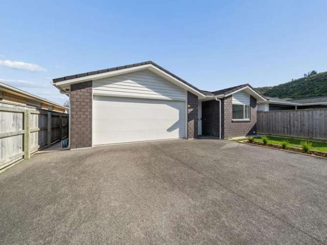 House for sale in Days Bay, Wellington