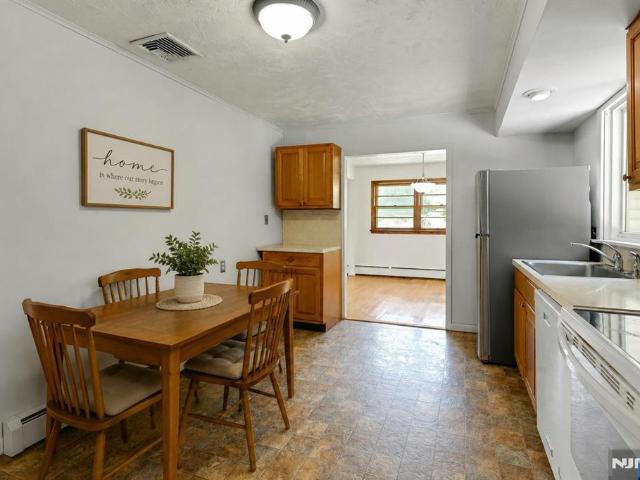 House for sale in Montville, New Jersey