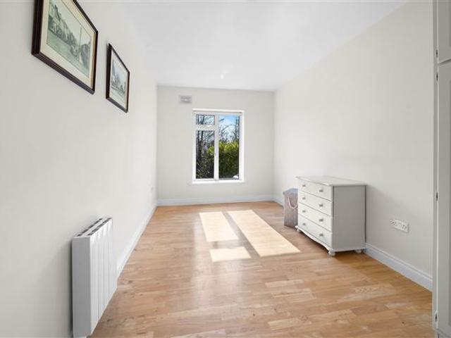 Apartment for sale in Courtown