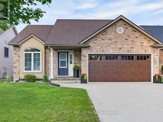 House for sale in Niagara, Ontario