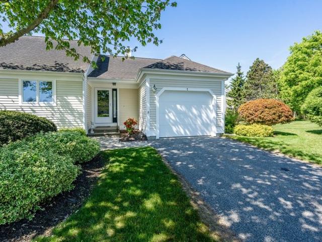 Condo for sale in Mashpee, Massachusetts