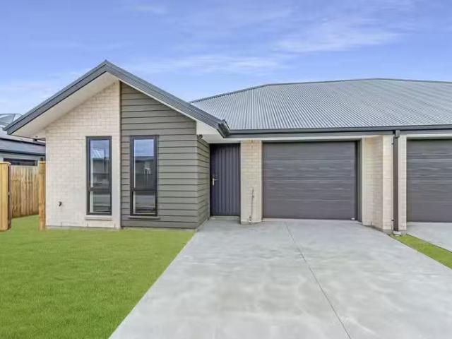 House for rent in Chaslands, Canterbury