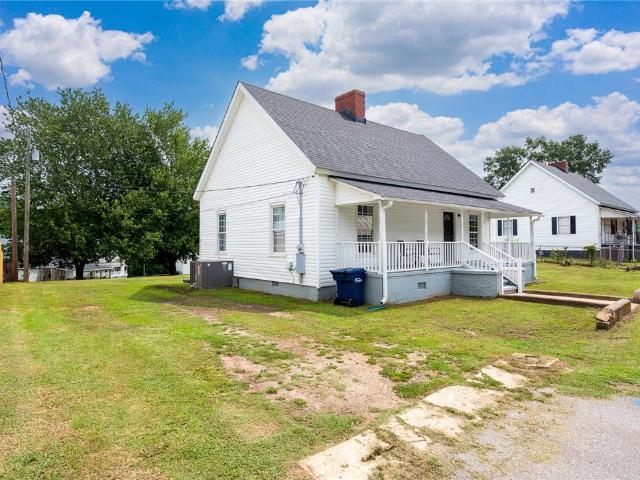 House for sale in Pelzer, South Carolina