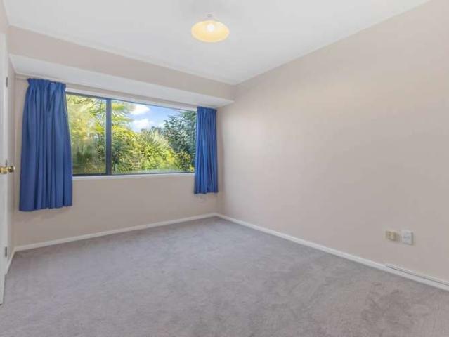 House for rent in Somerville, Auckland