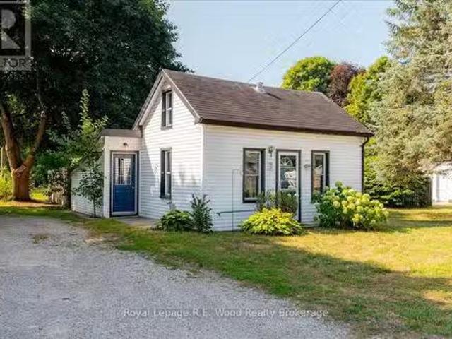 House for sale in Norwich, Ontario