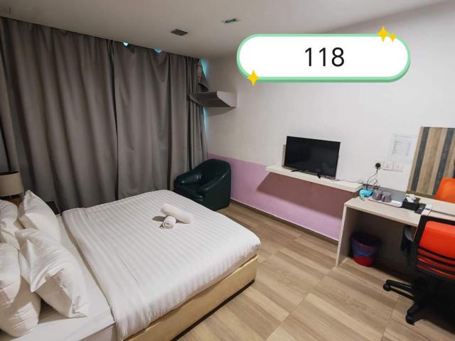 Room for rent in Country Heights Damansara, Kuala Lumpur