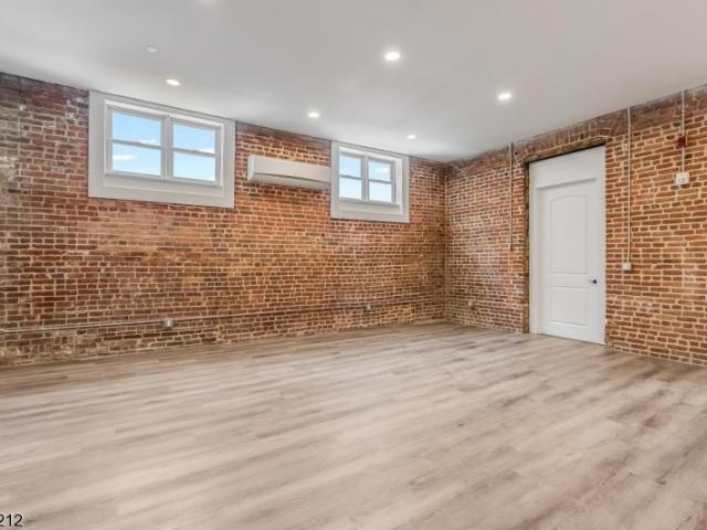 Property for rent in Newton, New Jersey