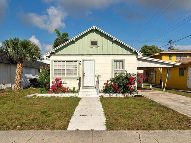 House for sale in Lake Worth Beach, Palm Beach County