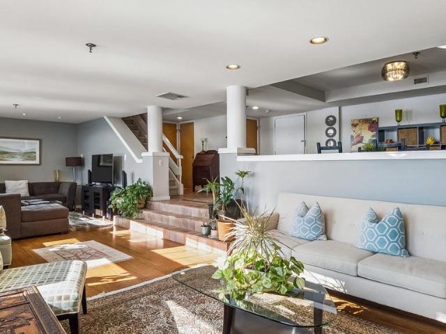 Condo for sale in Center City, Philadelphia