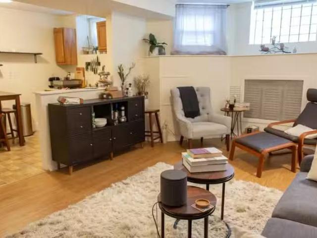Apartment for rent in Brookline