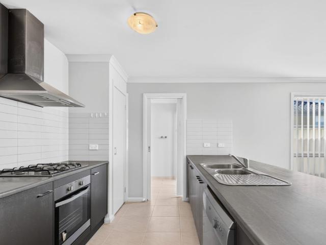House for rent in Pennyroyal, Melbourne