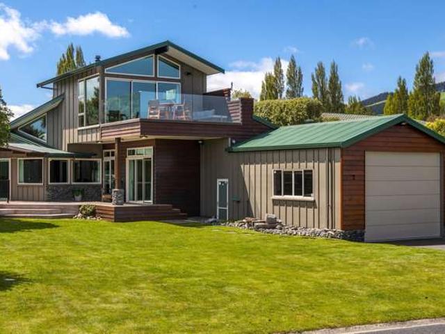 House for sale in Kinloch, Taupō District