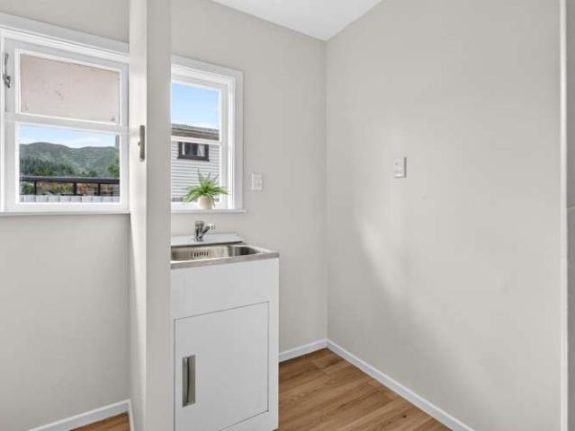 House for sale in Days Bay, Wellington