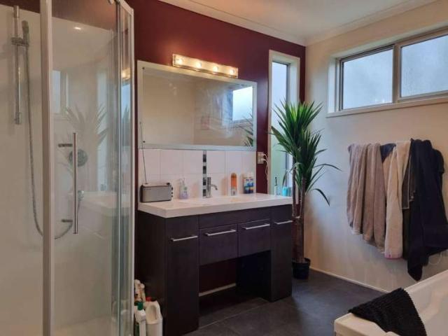 House for rent in Taranaki