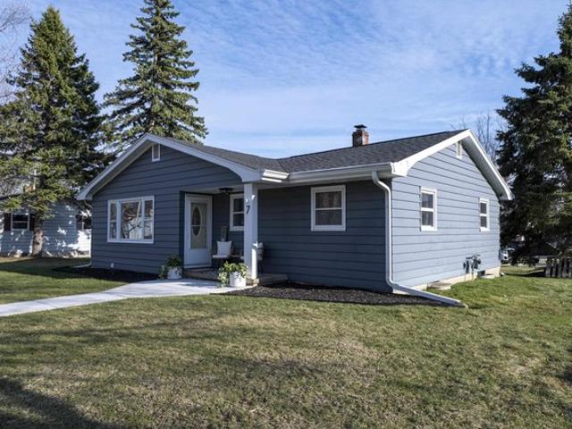 House for sale in Deerfield, Wisconsin