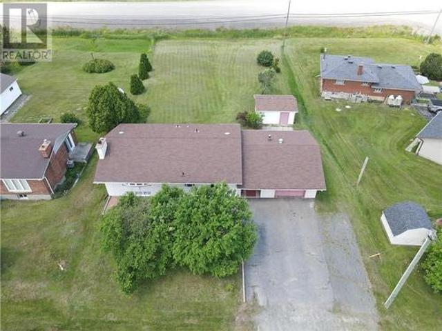 House for sale in Wanup, Ontario