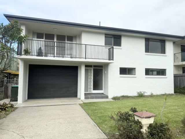 House for rent in Wallabi Point, Mid-Coast Council