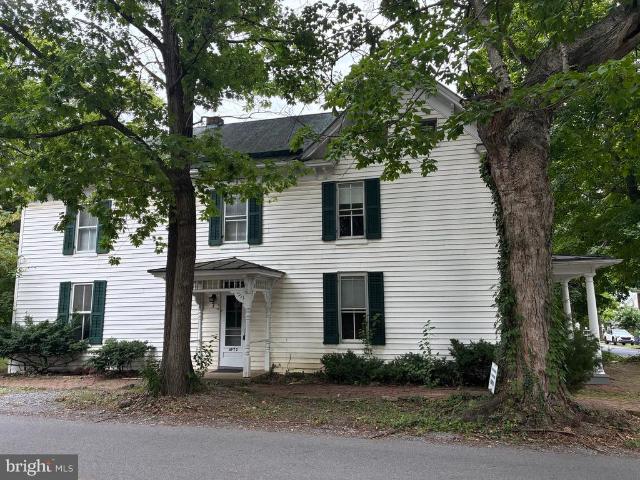 House for sale in Shepherdstown, West Virginia