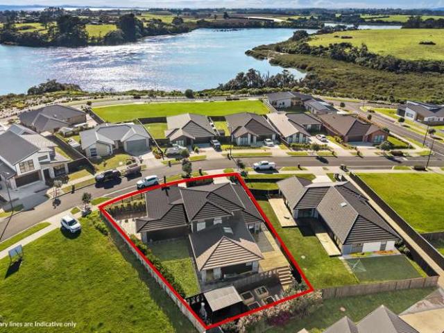 House for sale in Awhitu