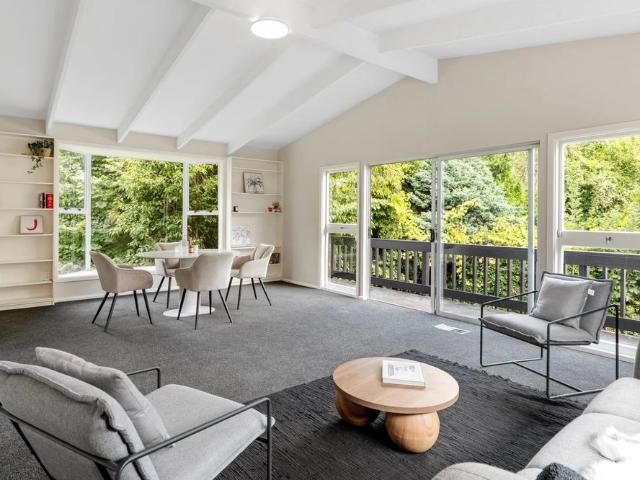 House for rent in Chaslands, Canterbury