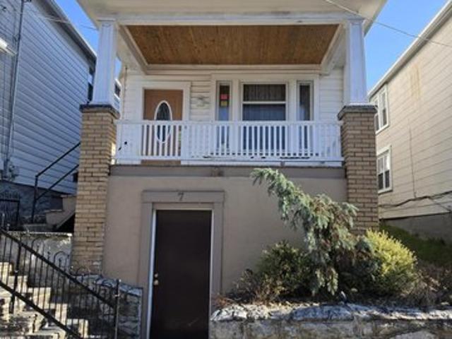 House for sale in Glen Lyon, Pennsylvania
