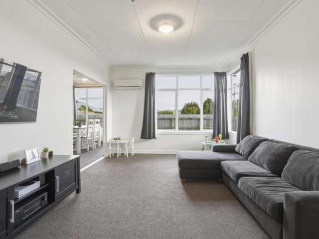 House for sale in Otakou