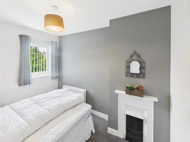 House for rent in Holywood