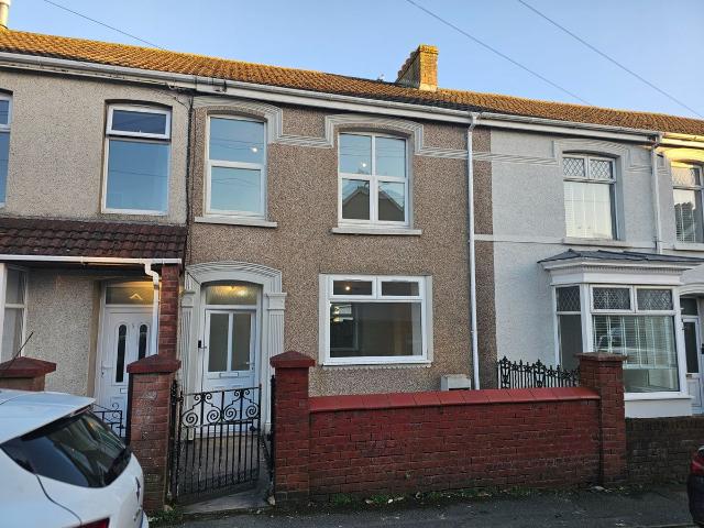House for rent in Box, Llanelli