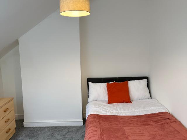 House for rent in Woodhouse, West Yorkshire