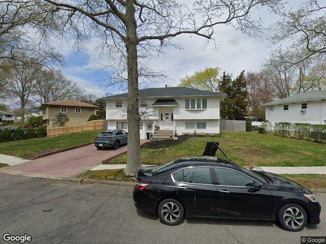 House for sale in Commack, Town of Huntington