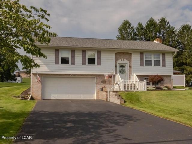 House for sale in Shavertown, Pennsylvania
