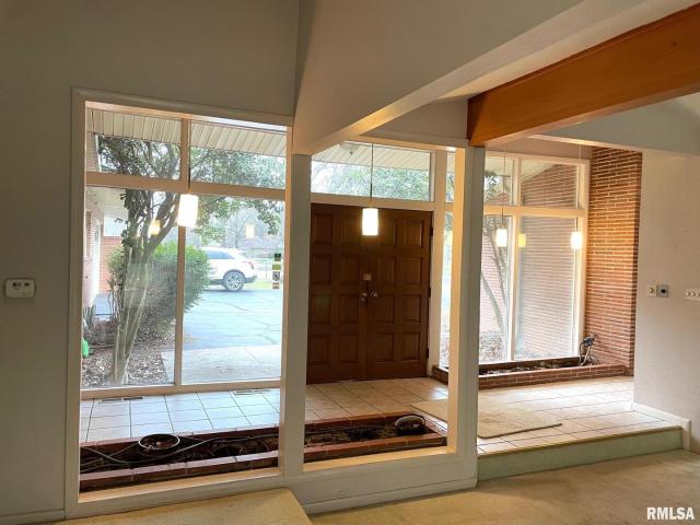 House for sale in Carbondale, Illinois