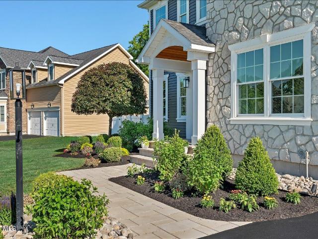 House for sale in Saratoga, New York