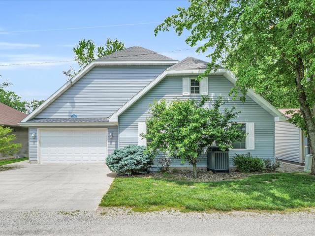House for sale in Neoga, Cumberland County