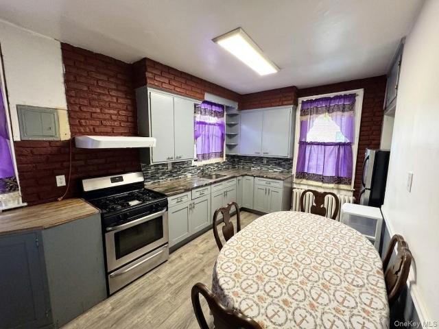 House for sale in Queens, Arverne