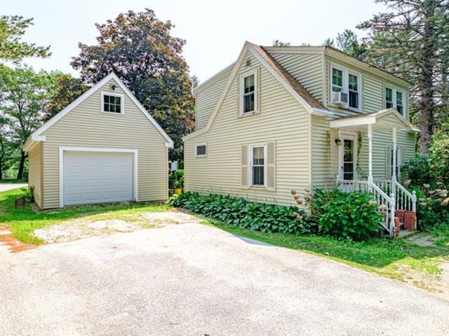 House for sale in Cumberland Center, Maine