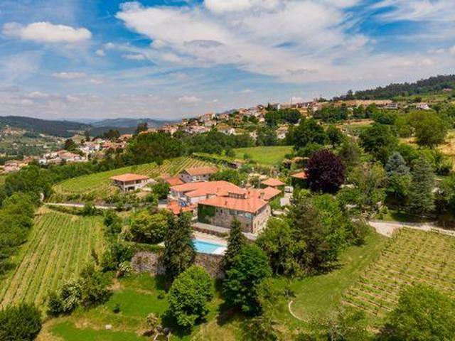 Terreno venda em Felgueiras, Porto