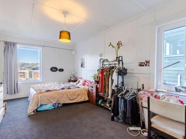 House for sale in Otakou
