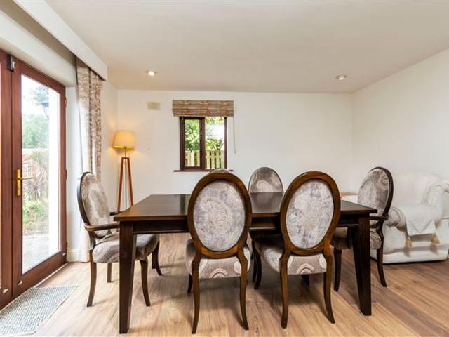 Detached House for sale in Loch Garman, North Tipperary