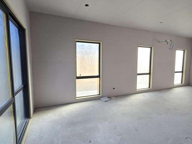 House for sale in Chaslands, Canterbury