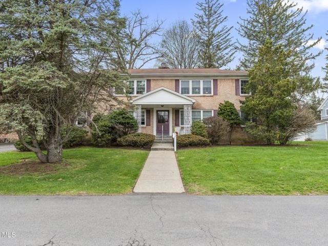 Condo for sale in Delmar, New York