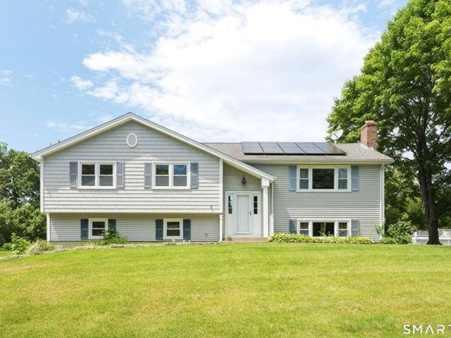House for sale in North Stonington, Connecticut