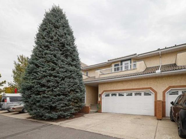 Townhouse for sale in Lincoln Park, Calgary