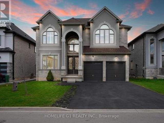 House for sale in Ancaster, Ontario