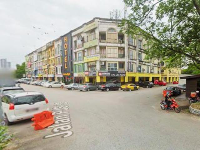 Flat for sale in Petaling, Subang Jaya