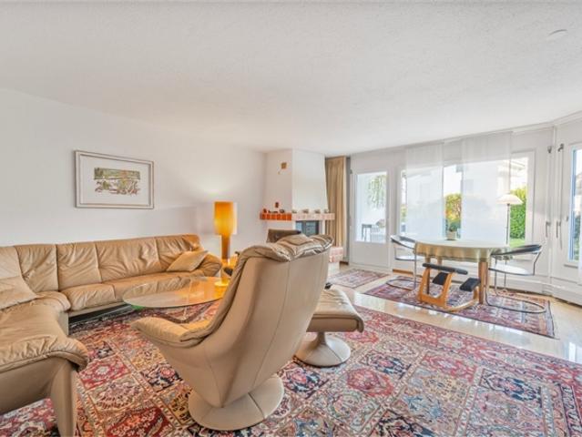 Reihenfamilienhaus kaufen in Oetwil am See, Zürich