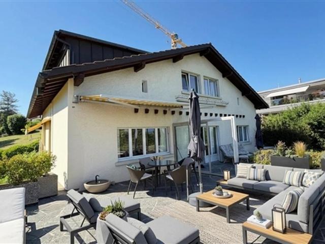Einfamilienhaus mieten in Nyon, Waadt