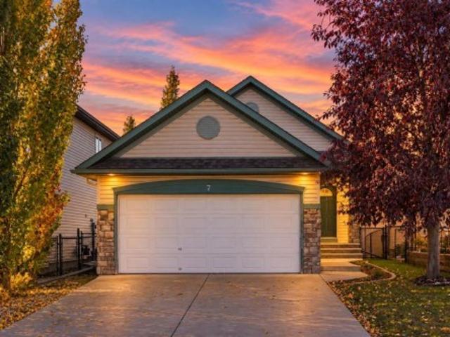 House for sale in Royal Oak, Calgary